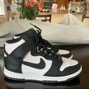 Nike Dunk High Panda 2021